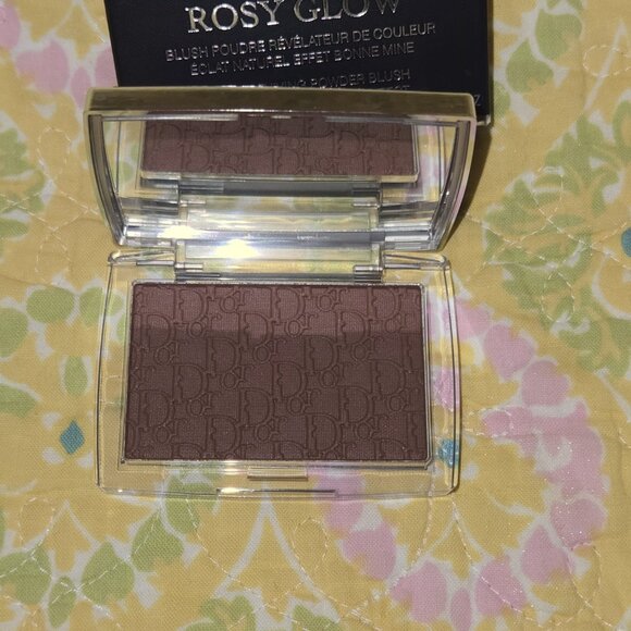 Dior Blush - Picture 5 of 6